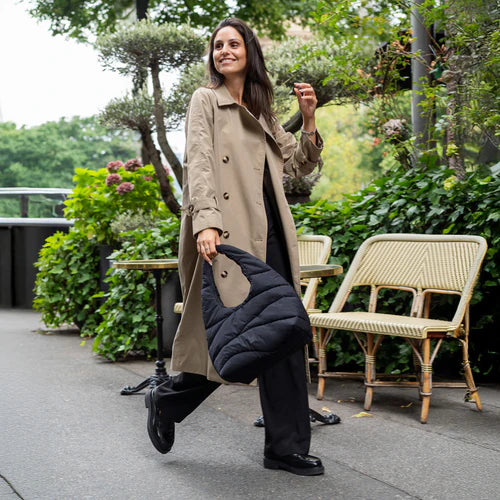 Wavy Puffer Shoulder Bag (Monochrome)