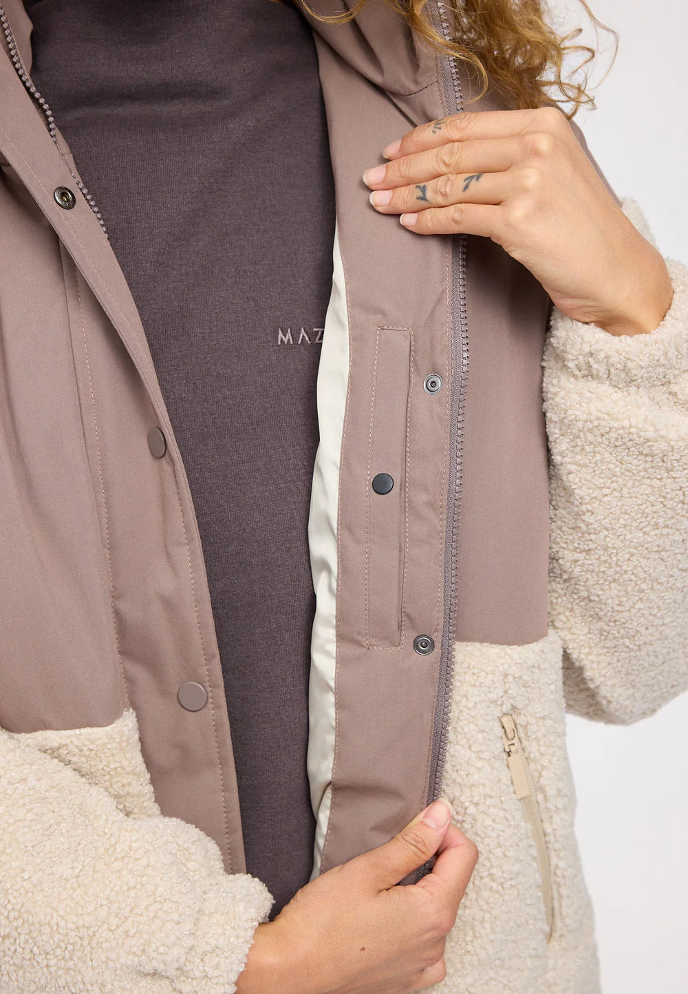 Fabric Blocking Jacket