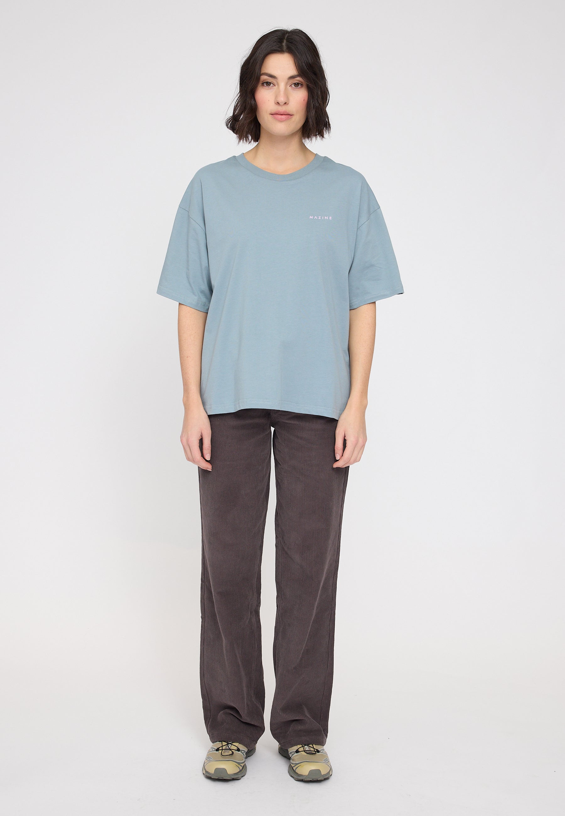 Maren ist 1,75 und trägt Größe S