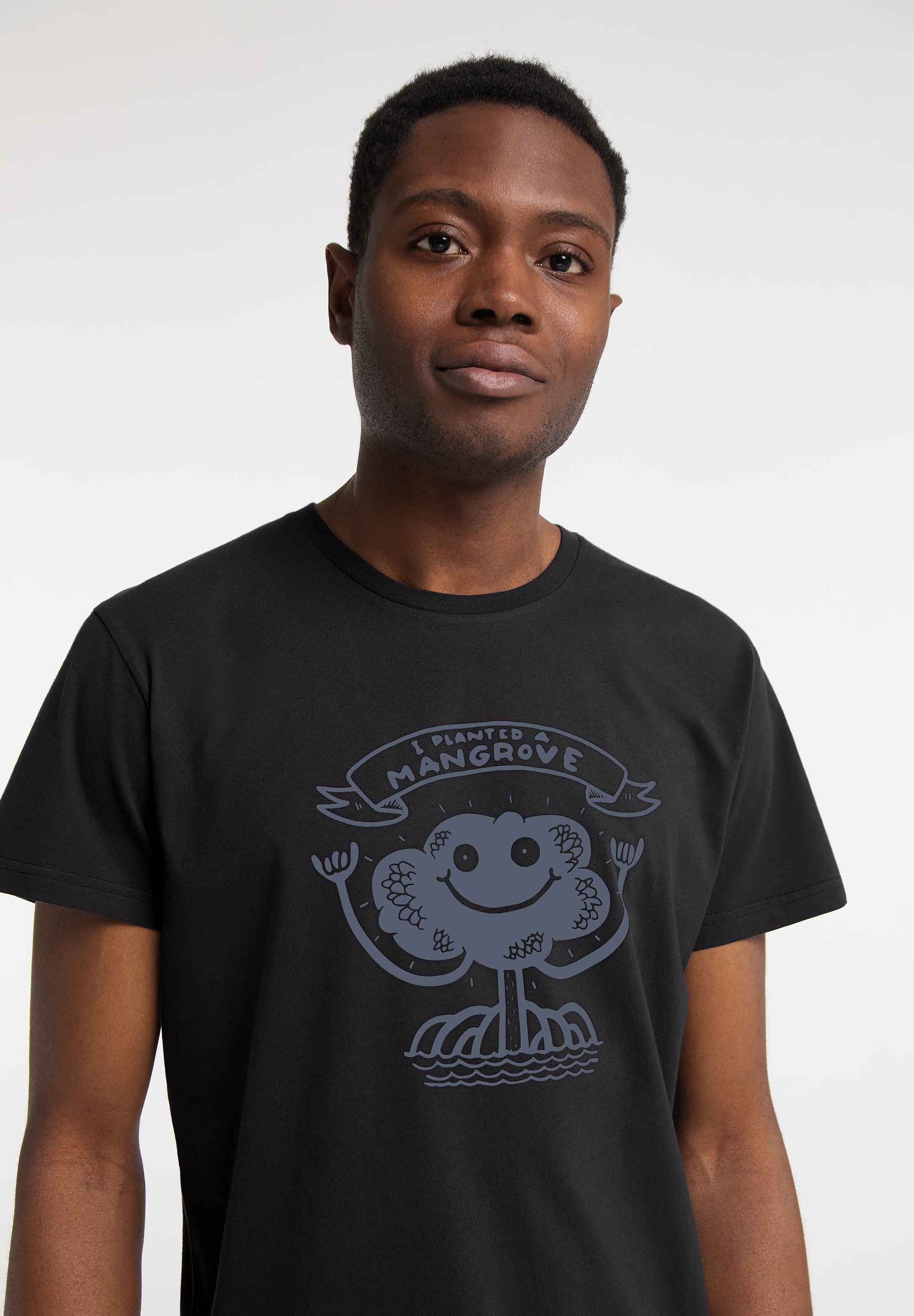 SOMWR MANGROVE TREE TEE T-Shirt BLK000