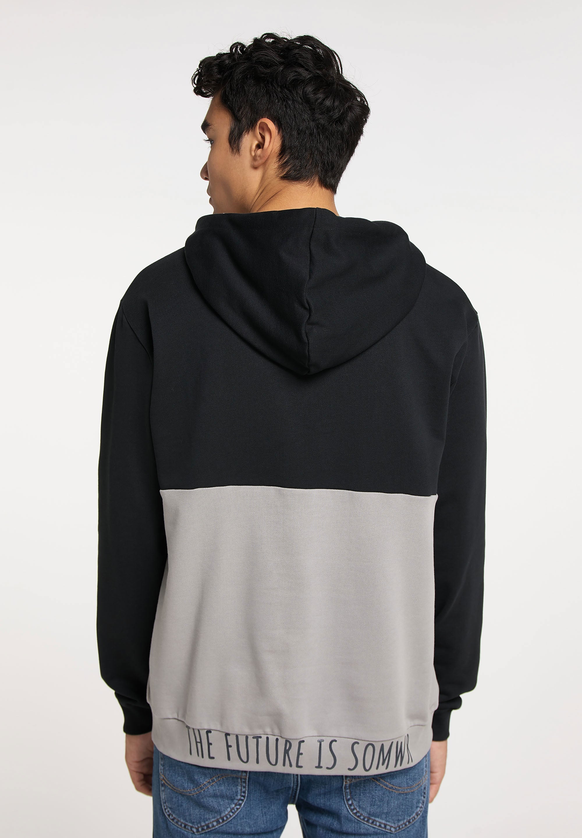 SOMWR HOODIE