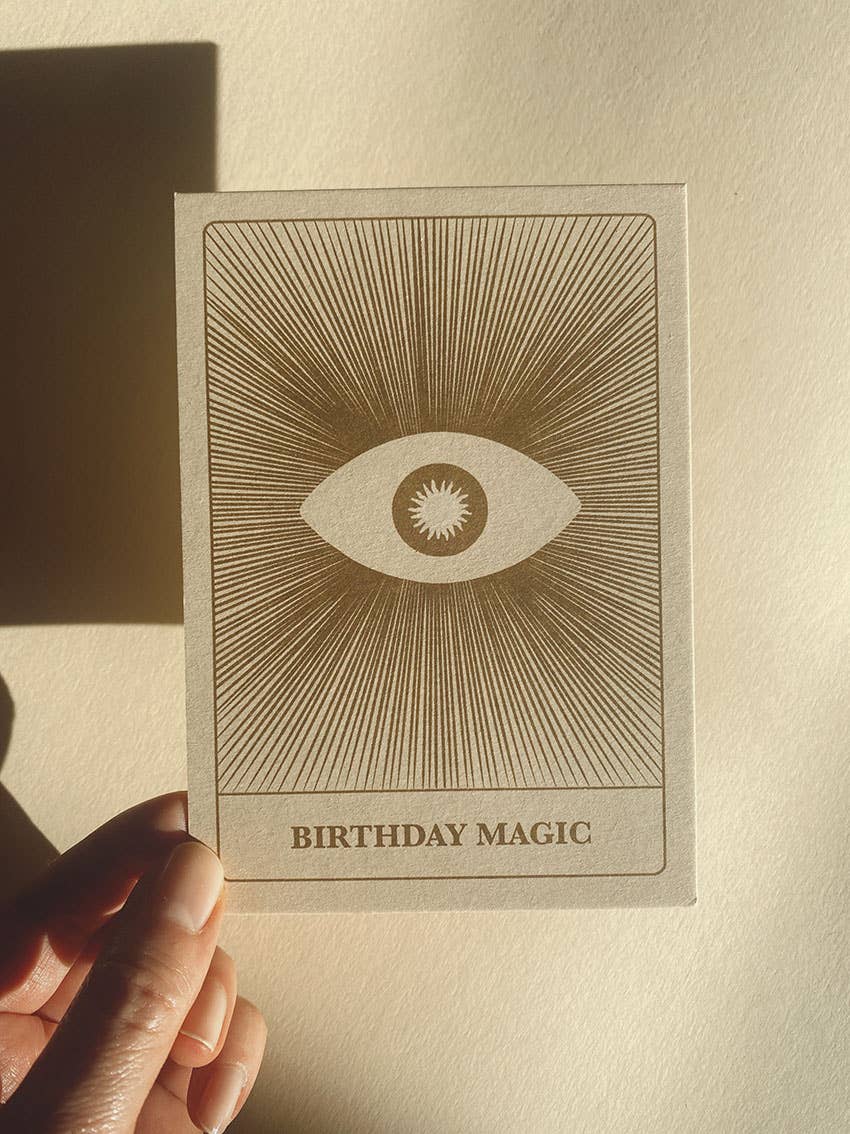 Birthday Magic – Postkarte mit Tarot-Auge-Motiv zur Feier