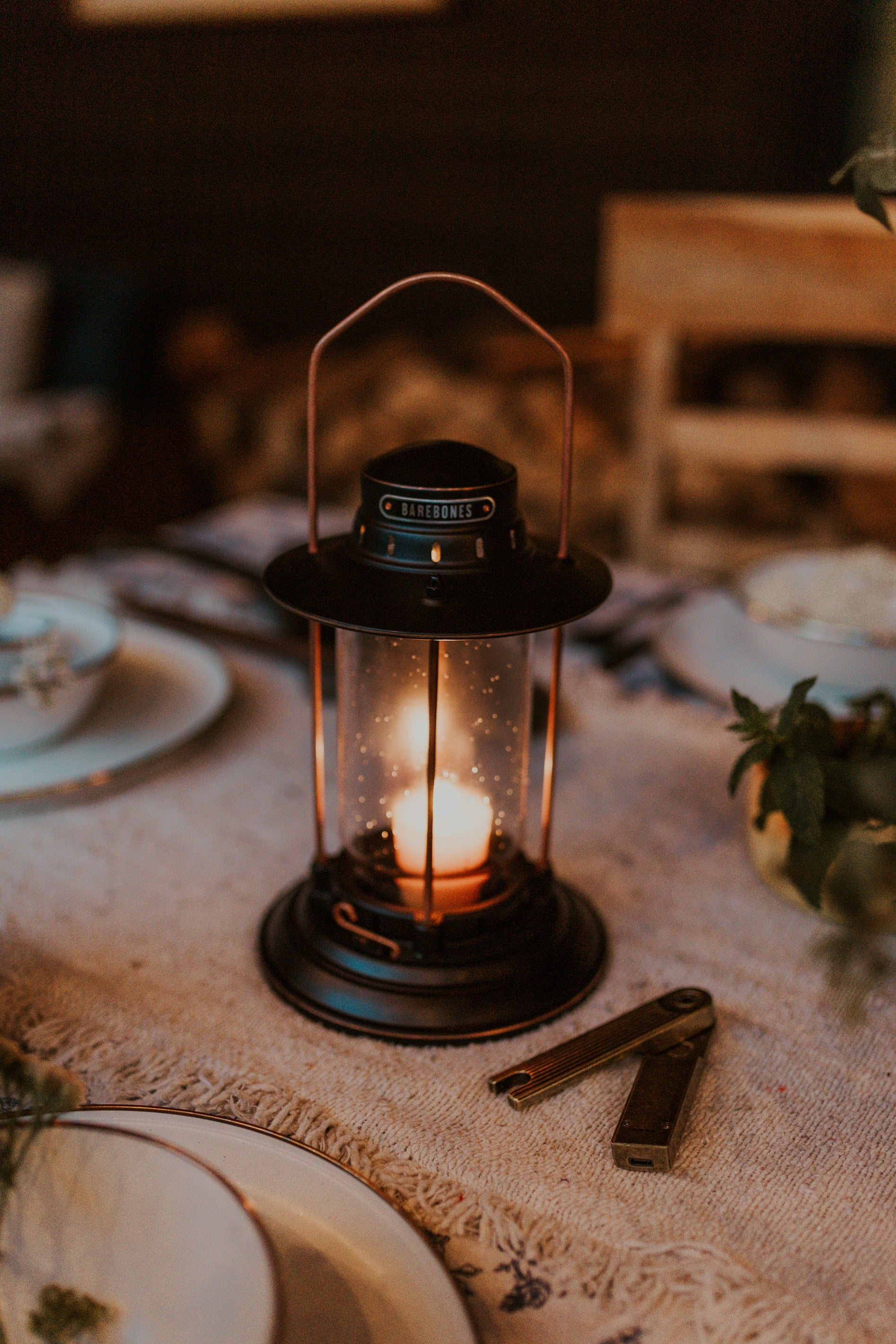 HURRICANE LANTERN