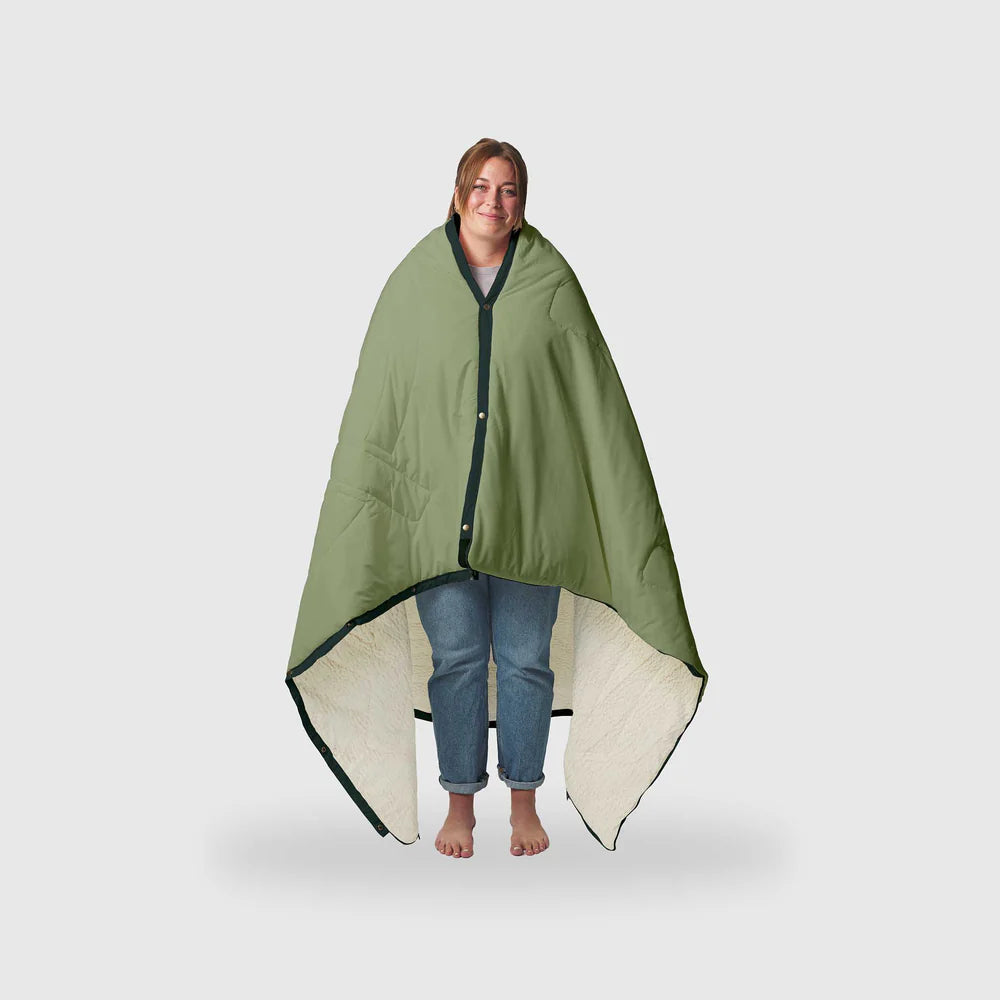 Cloudtouch Pillow Blanket Jasper / Tree Green