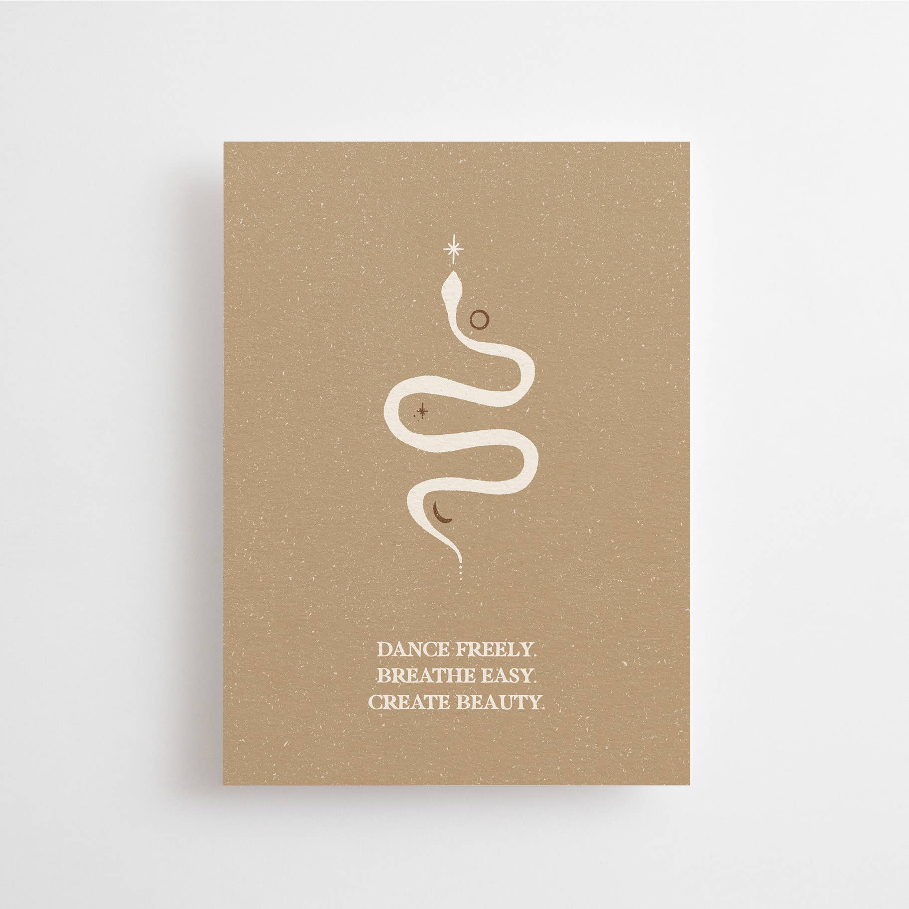 DANCE FREELY. BREATHE EASY. CREATE BEAUTY. – Mini-Karte –
